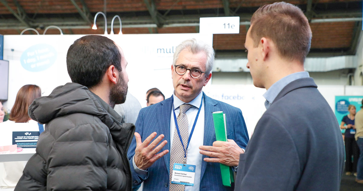 Voor de minister bevoegd voor Digitalisering en Werk, Bernard Clerfayt, was het de gelegenheid om een eerste stand van zaken over de uitdagingen van de digitalisering