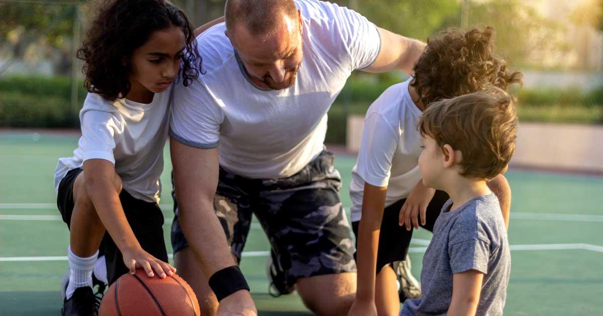 Le gouvernement bruxellois lance un appel à projets pour améliorer les infrastructures sportives pour les enfants de moins de 10 ans